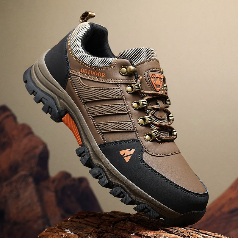 Men’s Low-Top Hiking Boots Casual Lace-Up Sneakers